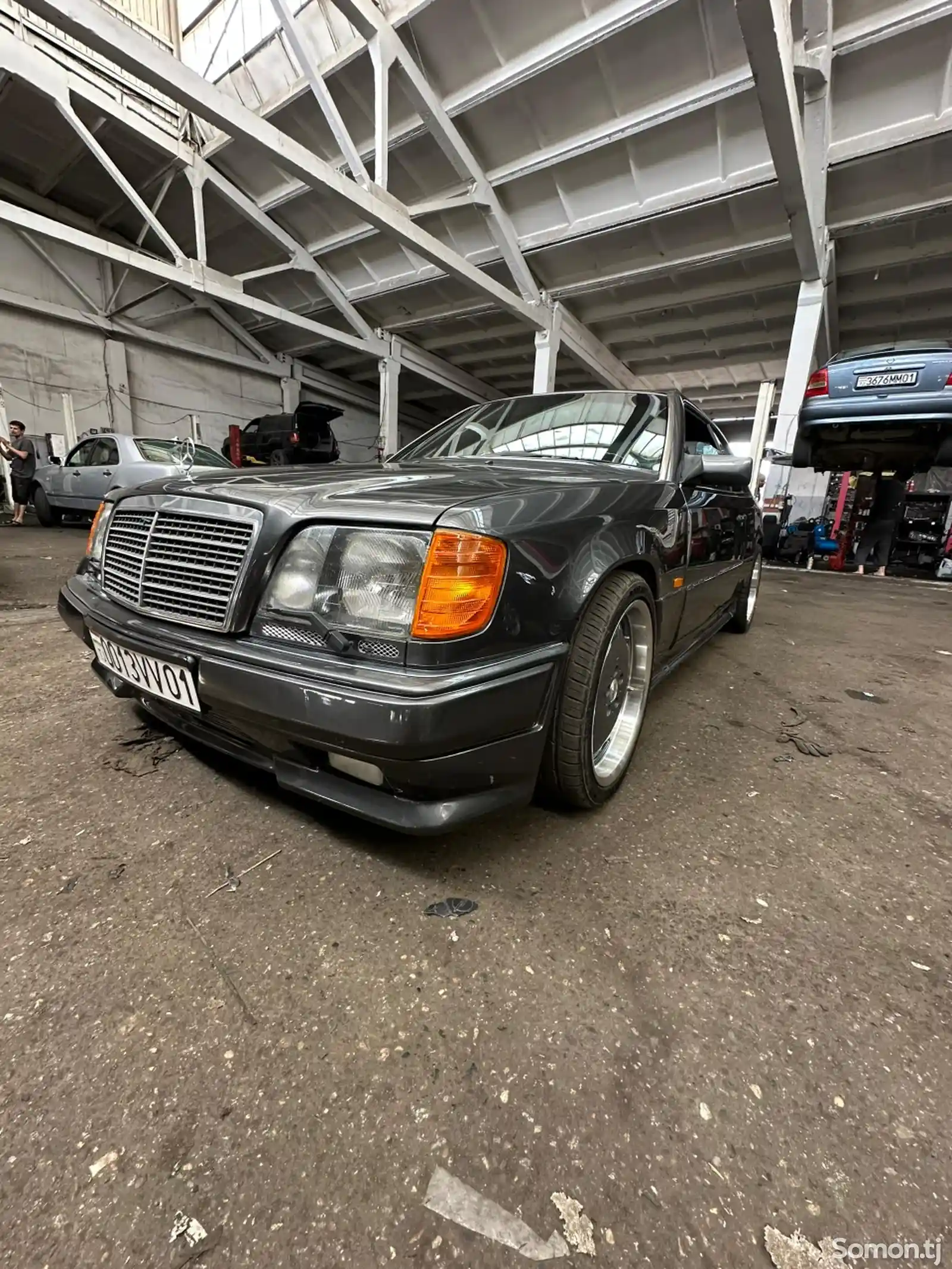 Mercedes-Benz E class, 1993-10