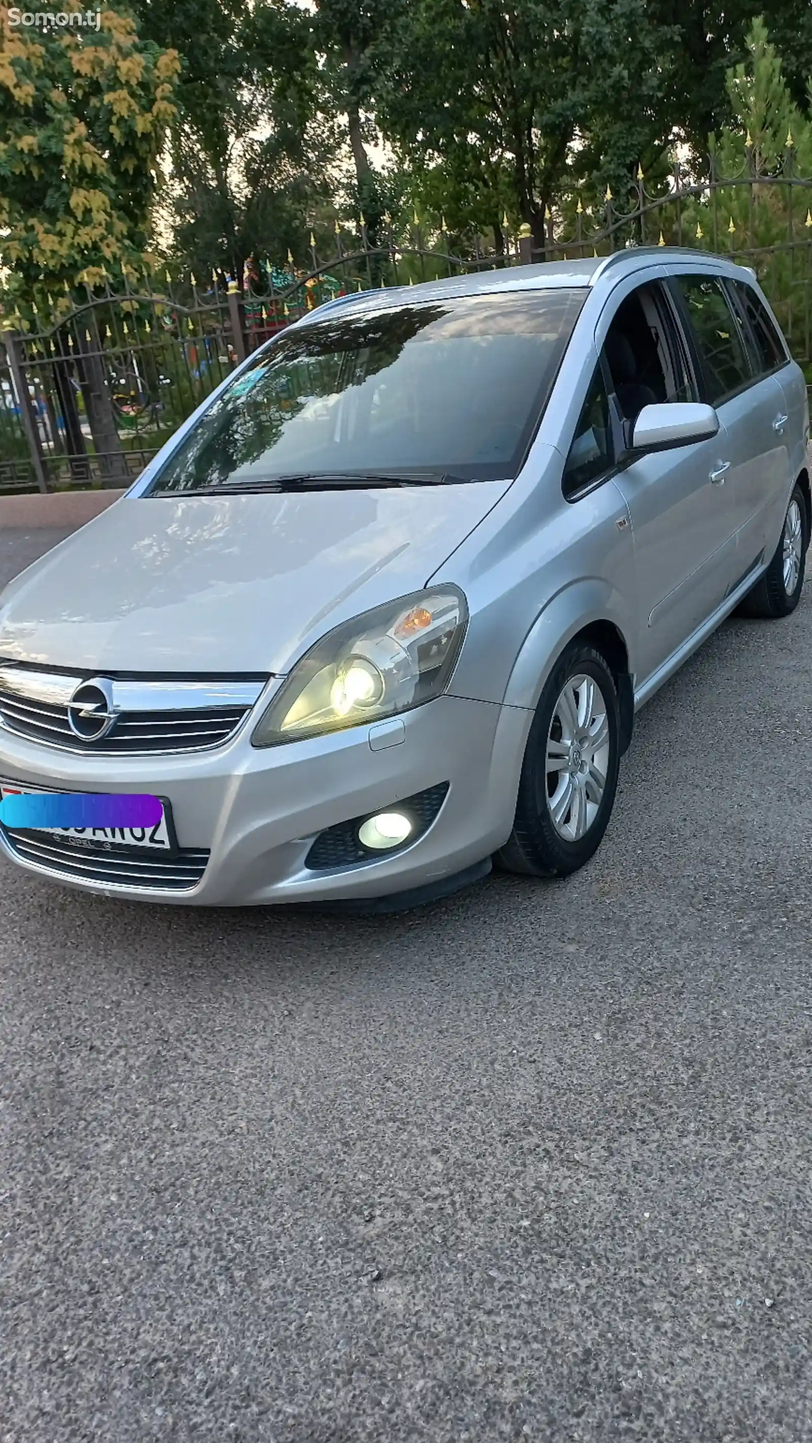 Opel Zafira, 2008-3