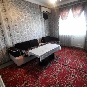 2-комн. квартира, 5 этаж, 60м², Шелкокомбинат