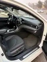 Toyota Camry, 2018-7