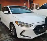 Hyundai Elantra, 2017-6