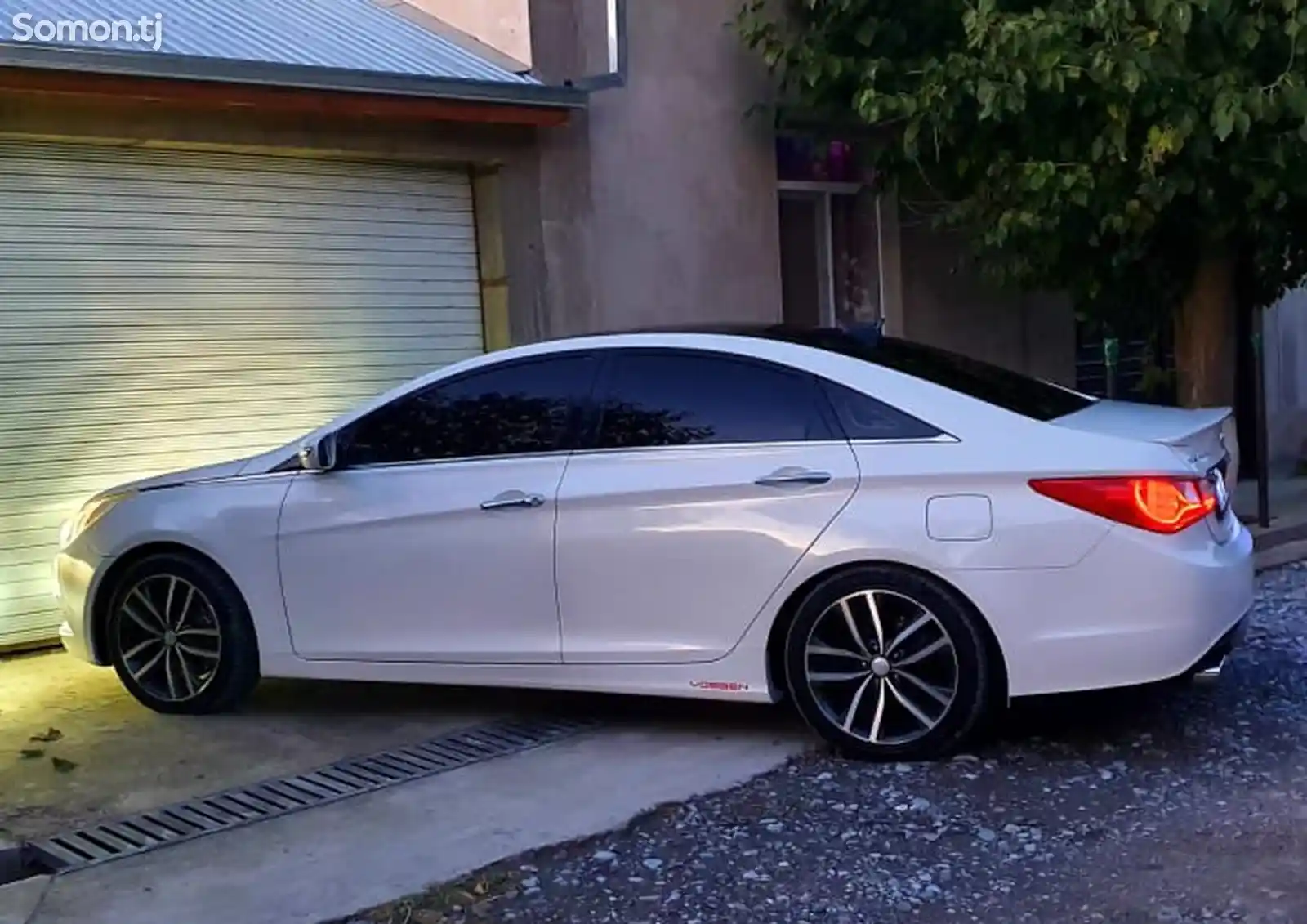 Hyundai Sonata, 2010-7