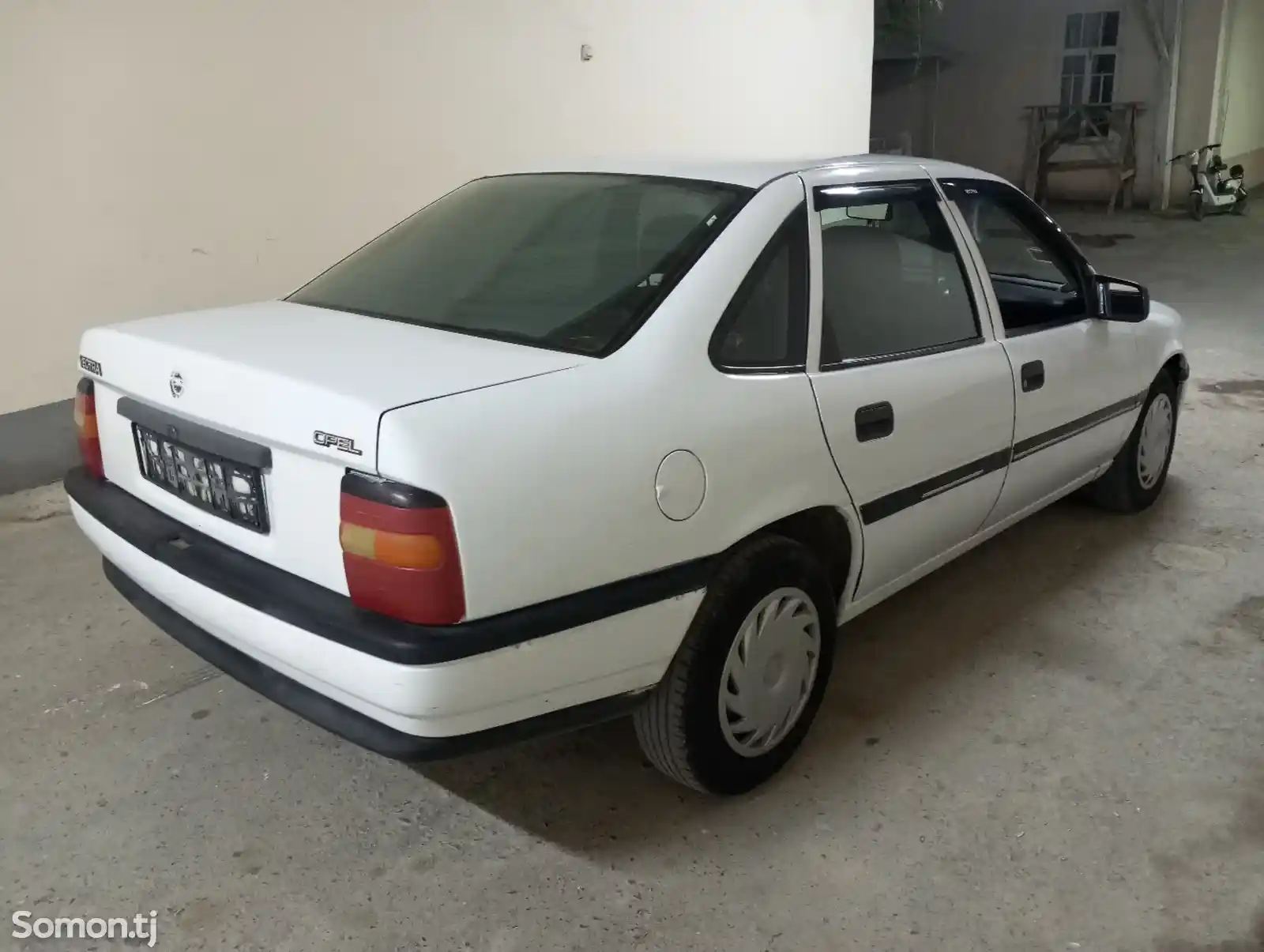 Opel Vectra A, 1992-8