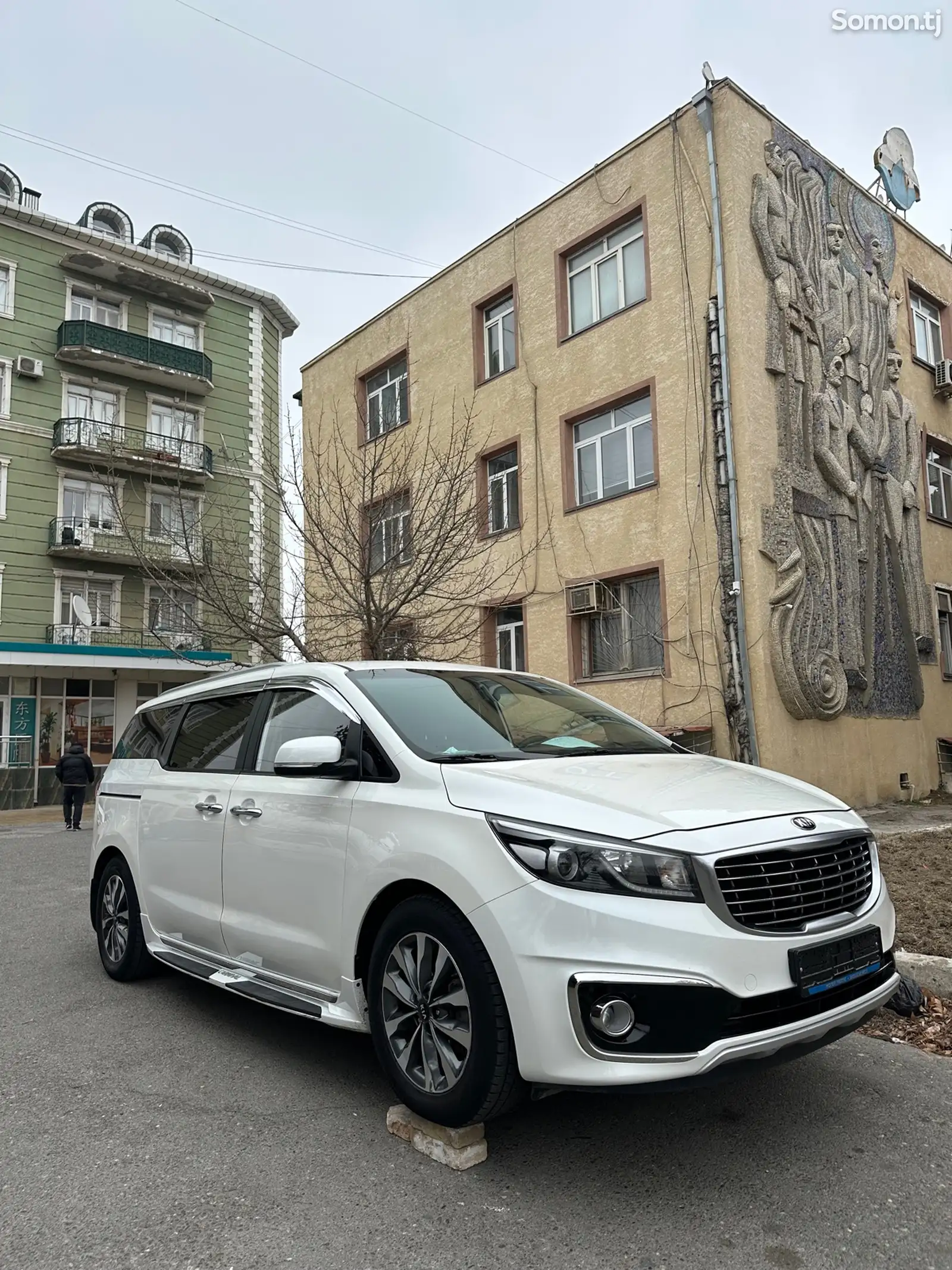 Kia Carnival, 2015-1