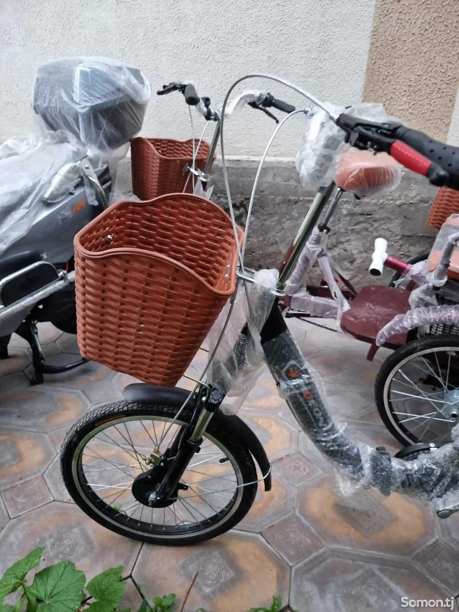 Трёхколёсный велосипед-3