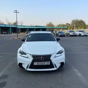 Lexus IS series, 2014