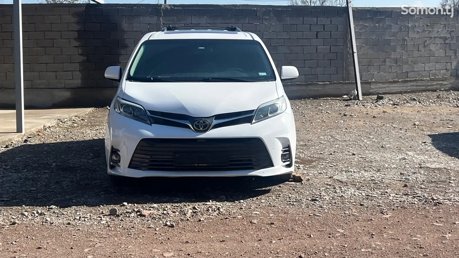 Toyota Sienna, 2015-1