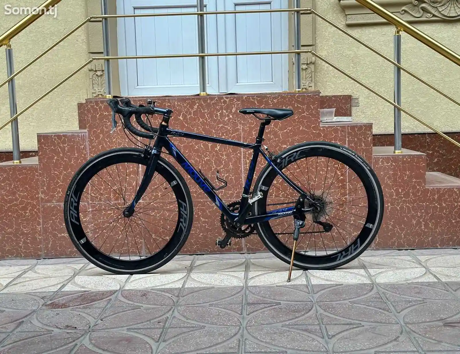 Шоссейный карбоновый велосипед Mouve-1