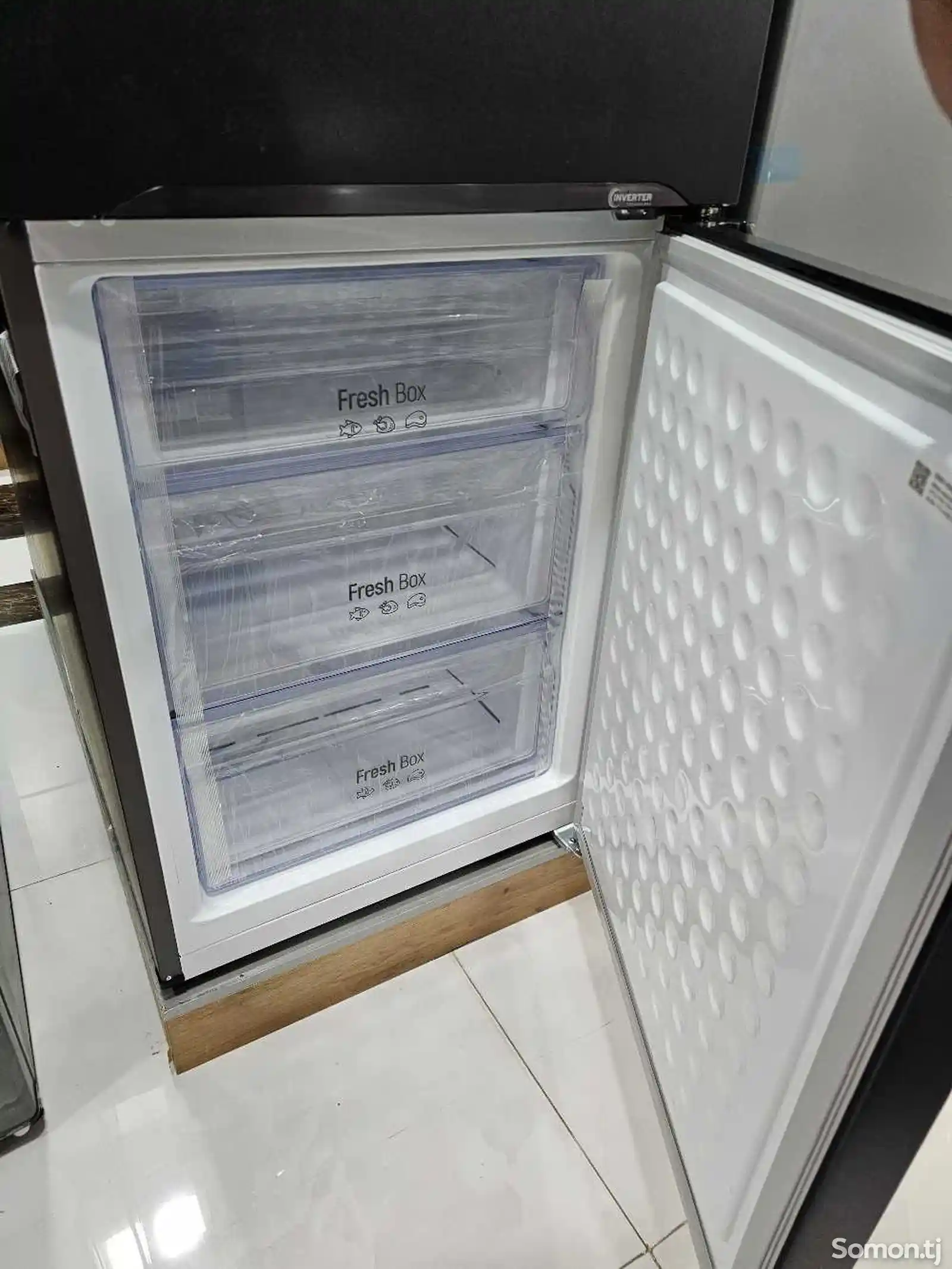 Холодильник Shivaki HD-2