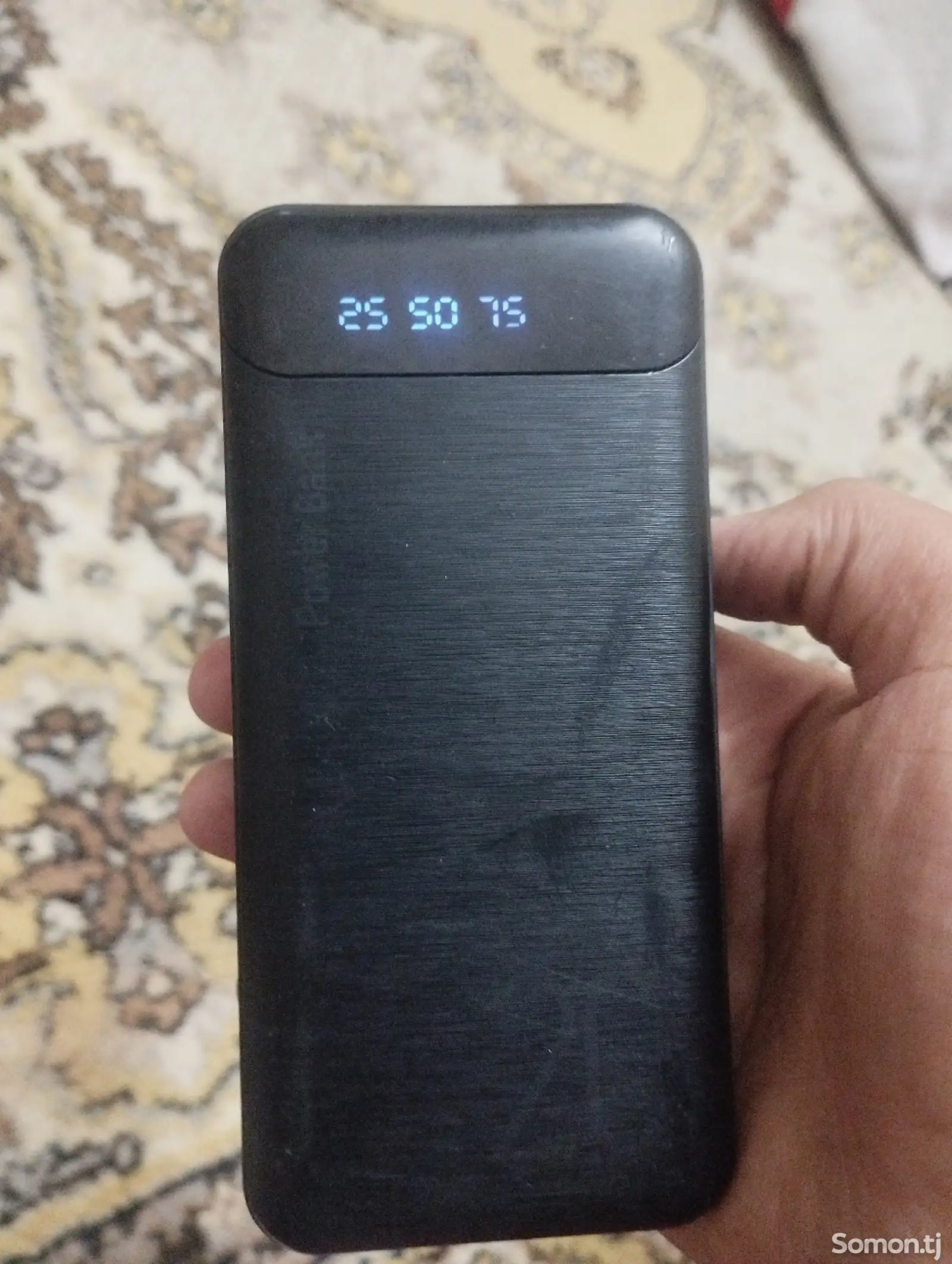 Внешний аккумулятор 2000mAh-1