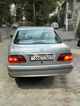 Mercedes-Benz E class, 2002-6