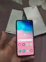 Samsung Galaxy S10e-3