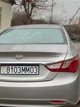 Hyundai Sonata, 2010-12