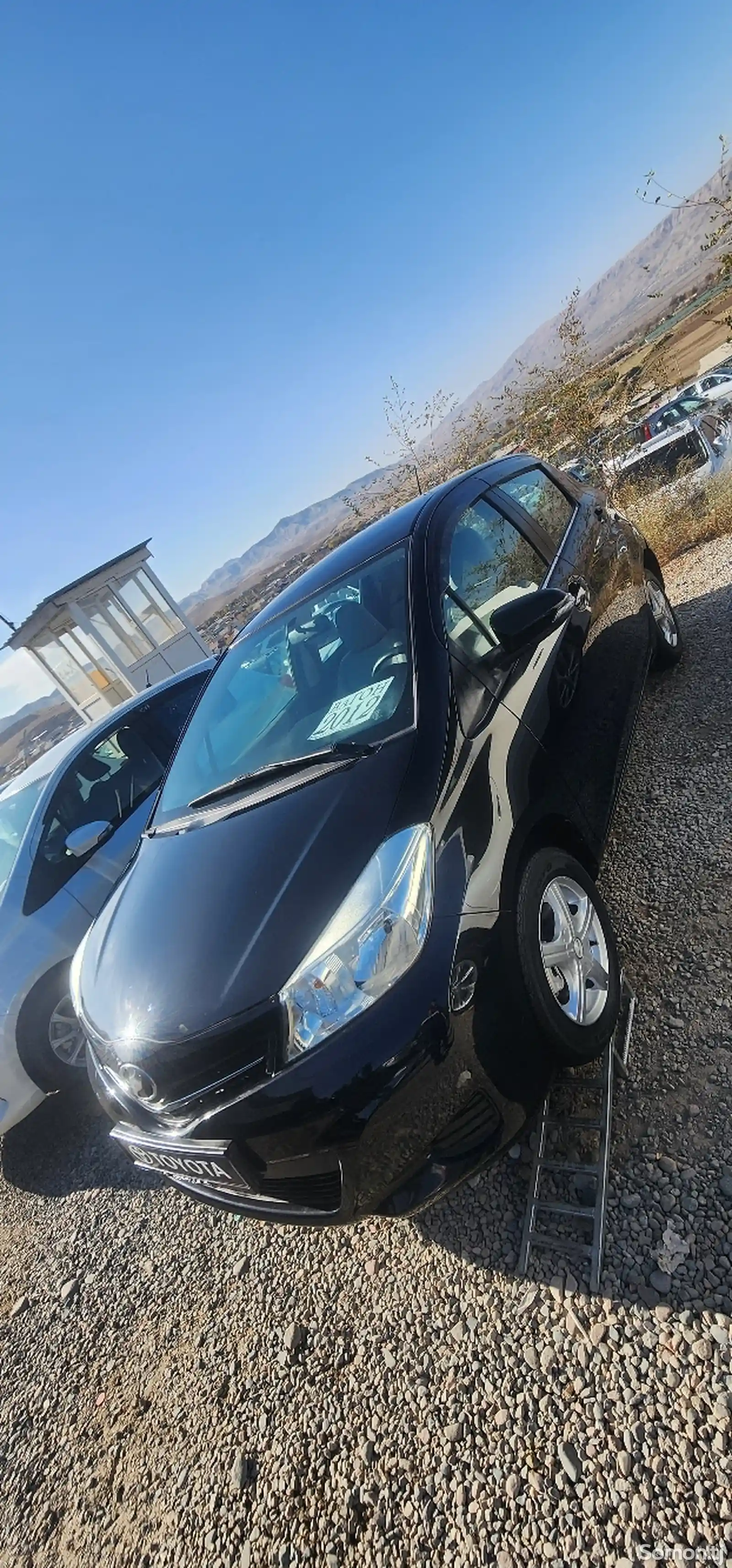 Toyota Vitz, 2011-3