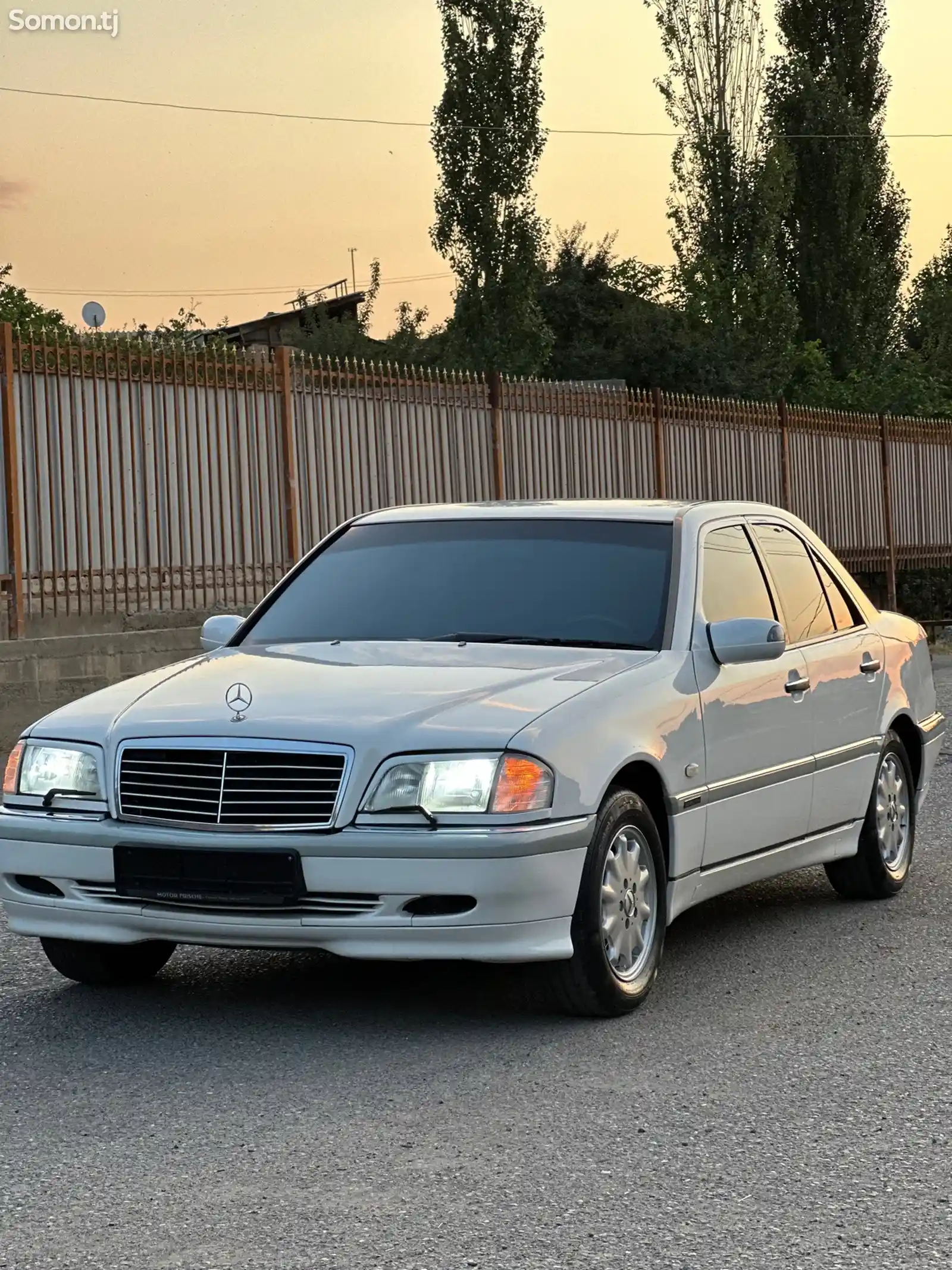 Mercedes-Benz C class, 2000-3