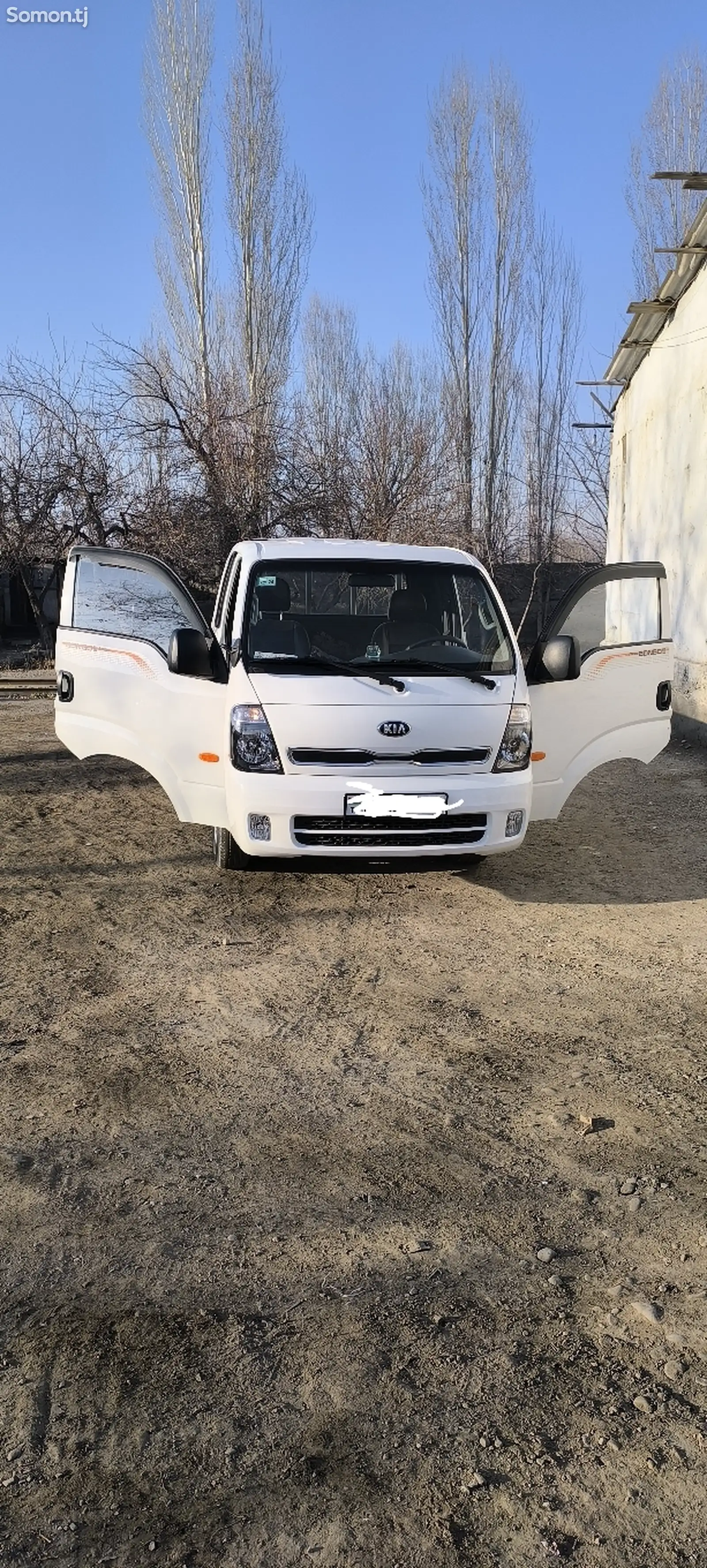 Бортовой автомобиль Kia Bongo, 2014-1