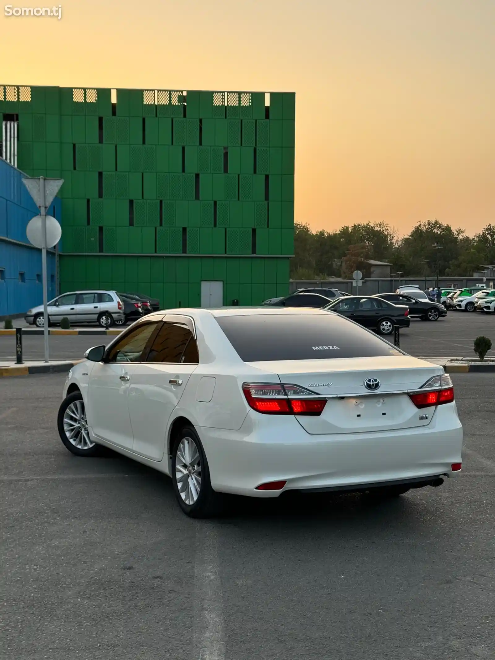 Toyota Camry, 2015-5