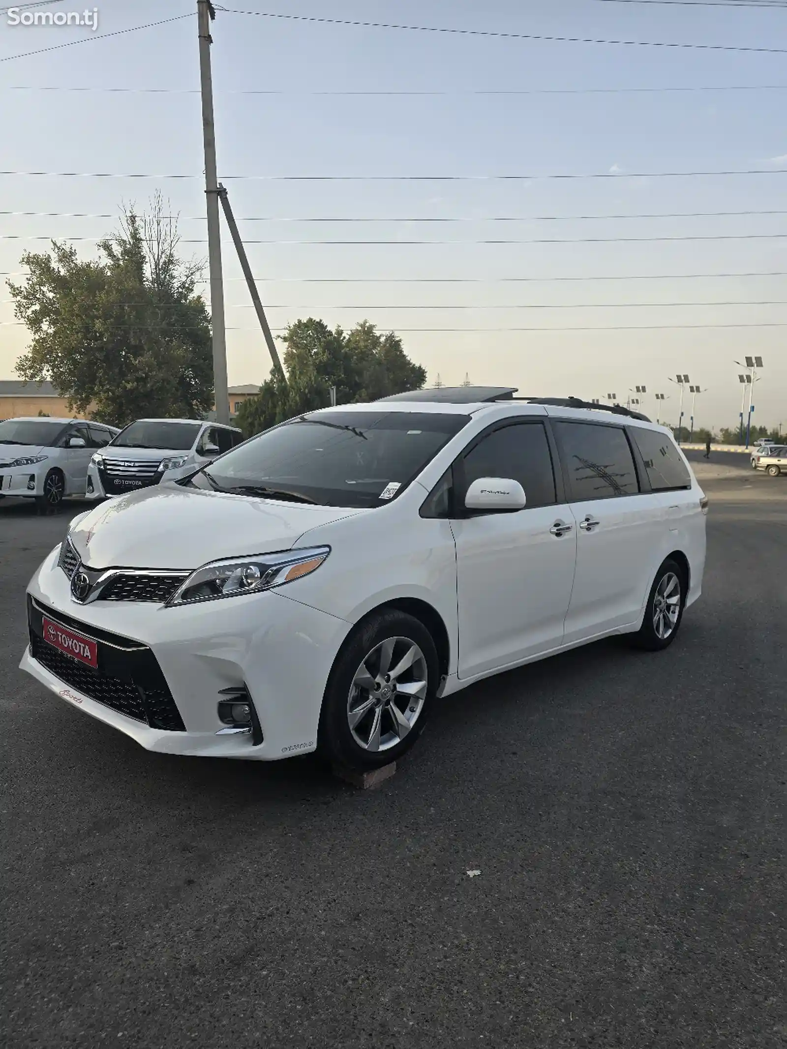 Toyota Sienna, 2015-13