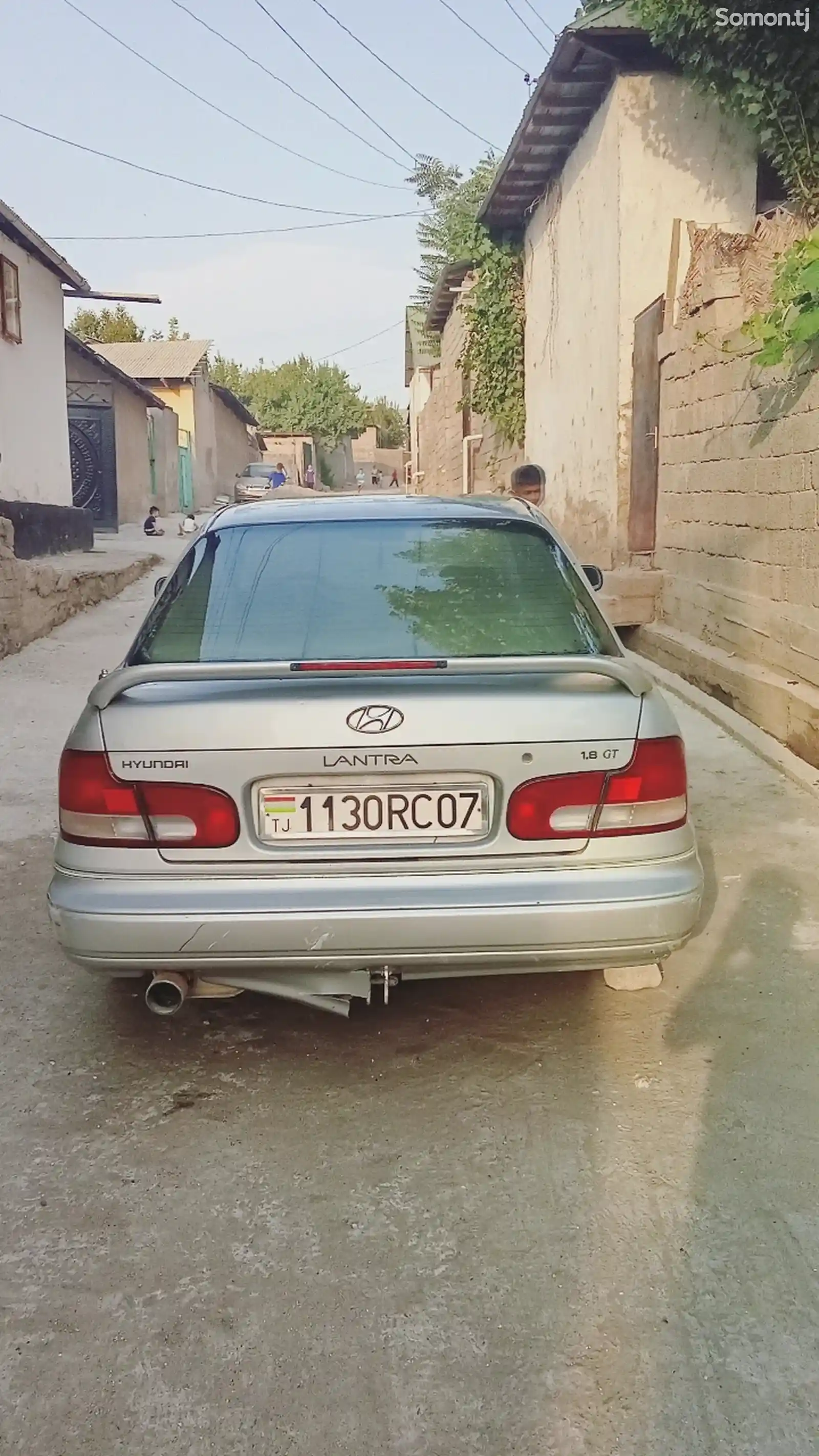 Hyundai Elantra, 1995-3