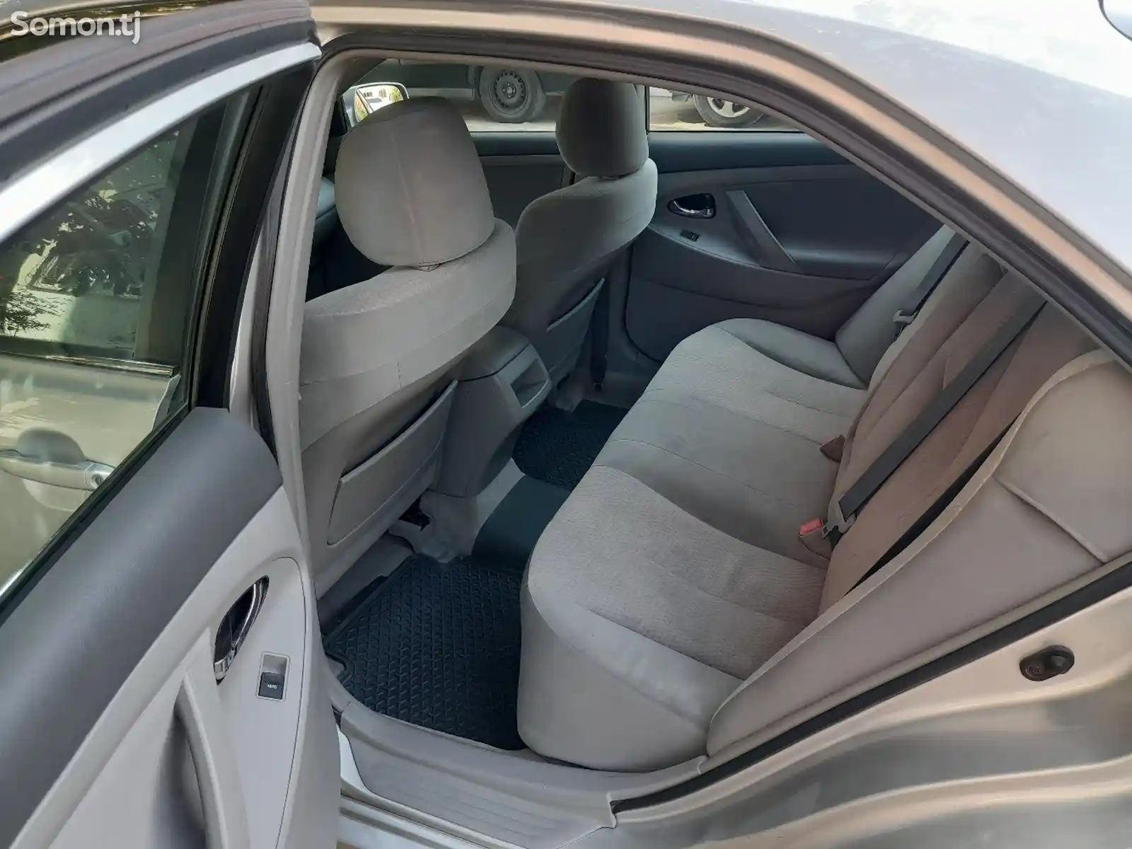 Toyota Camry, 2011-12