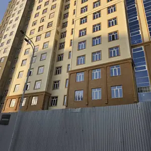 2-комн. квартира, 2 этаж, 52 м², Фирдавси