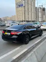 Toyota Camry, 2018-3