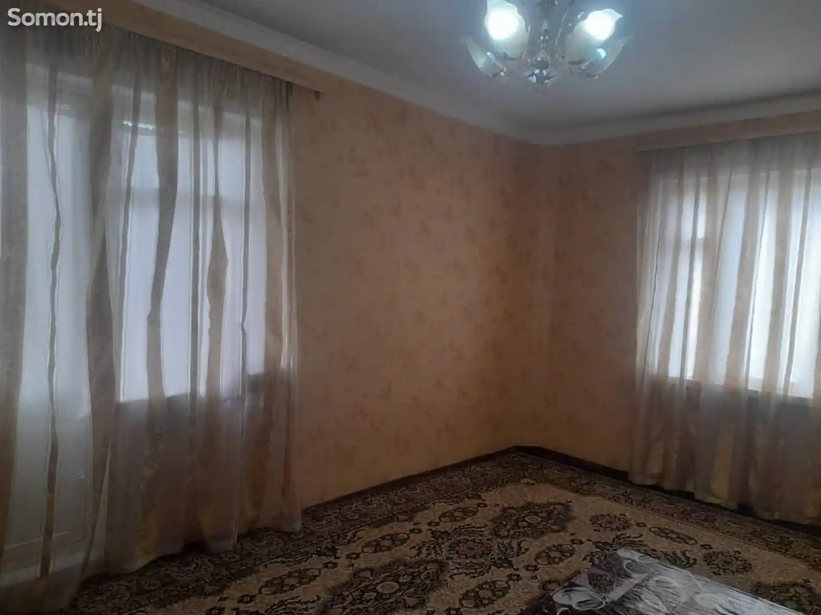 2-комн. квартира, 3 этаж, 60м², Камоли Хуҷандӣ 121-3