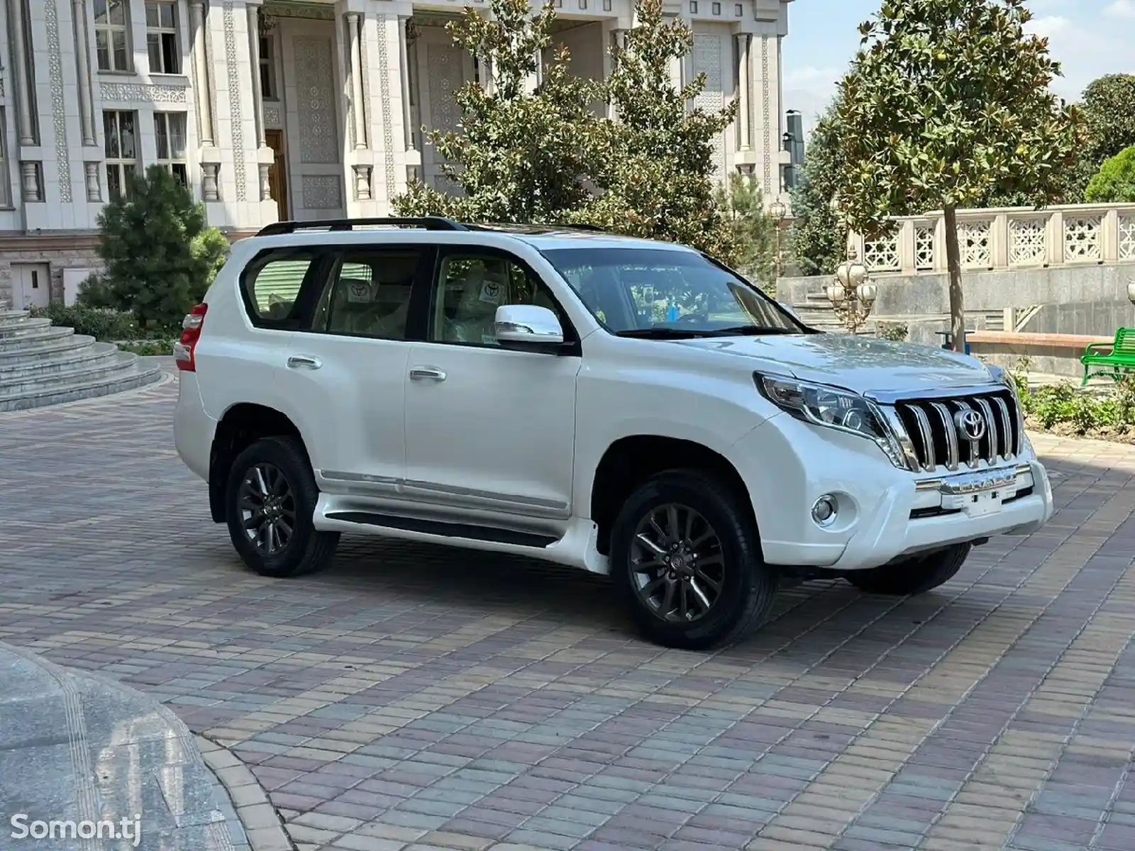 Toyota Land Cruiser Prado, 2013-1