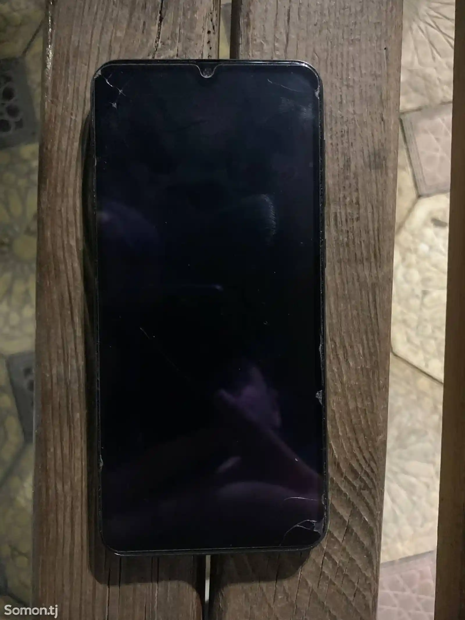 Samsung Galaxy A50-2