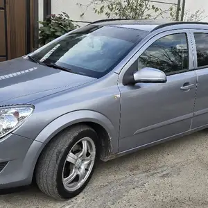 Opel Astra H, 2008