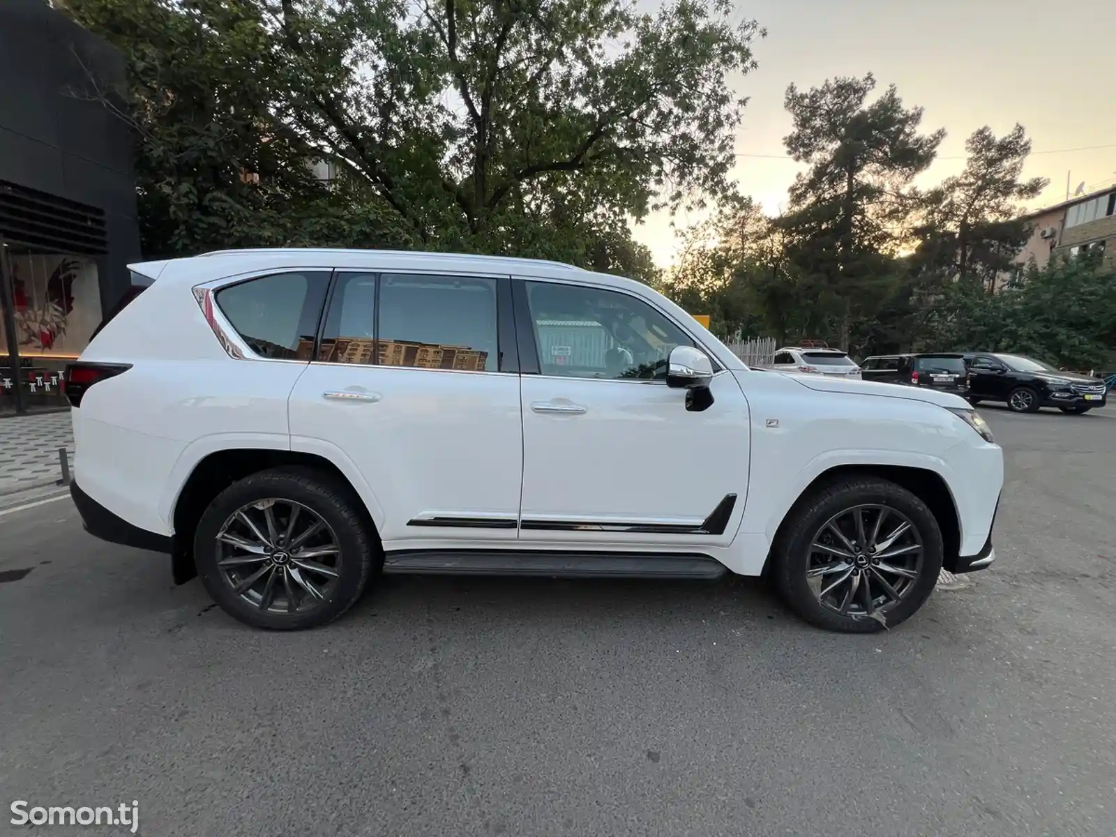 Lexus LX series, 2024-4