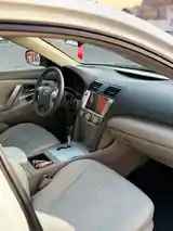 Toyota Camry, 2011-8