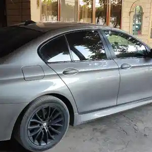 BMW 5 series, 2012