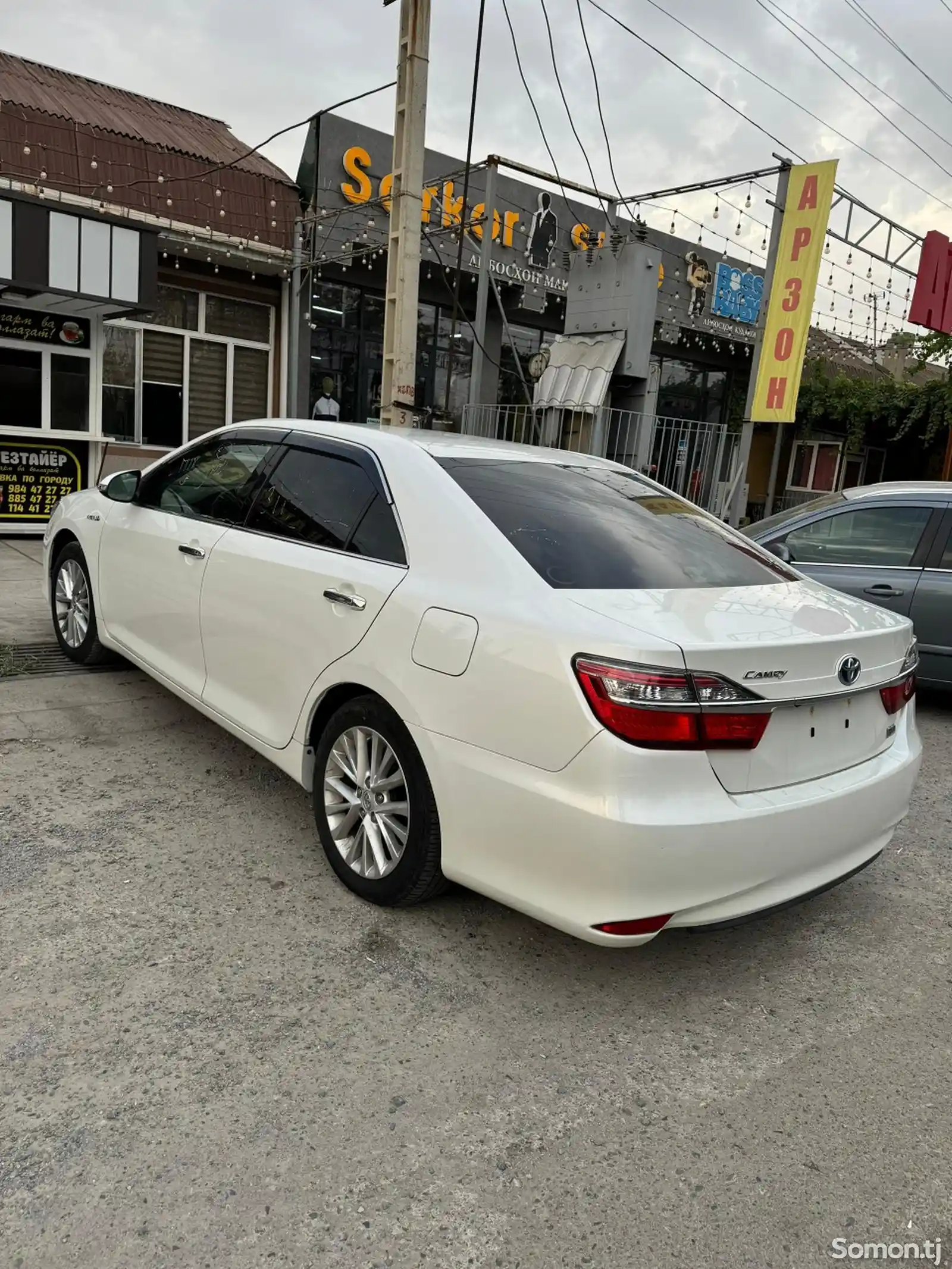 Toyota Camry, 2015-6