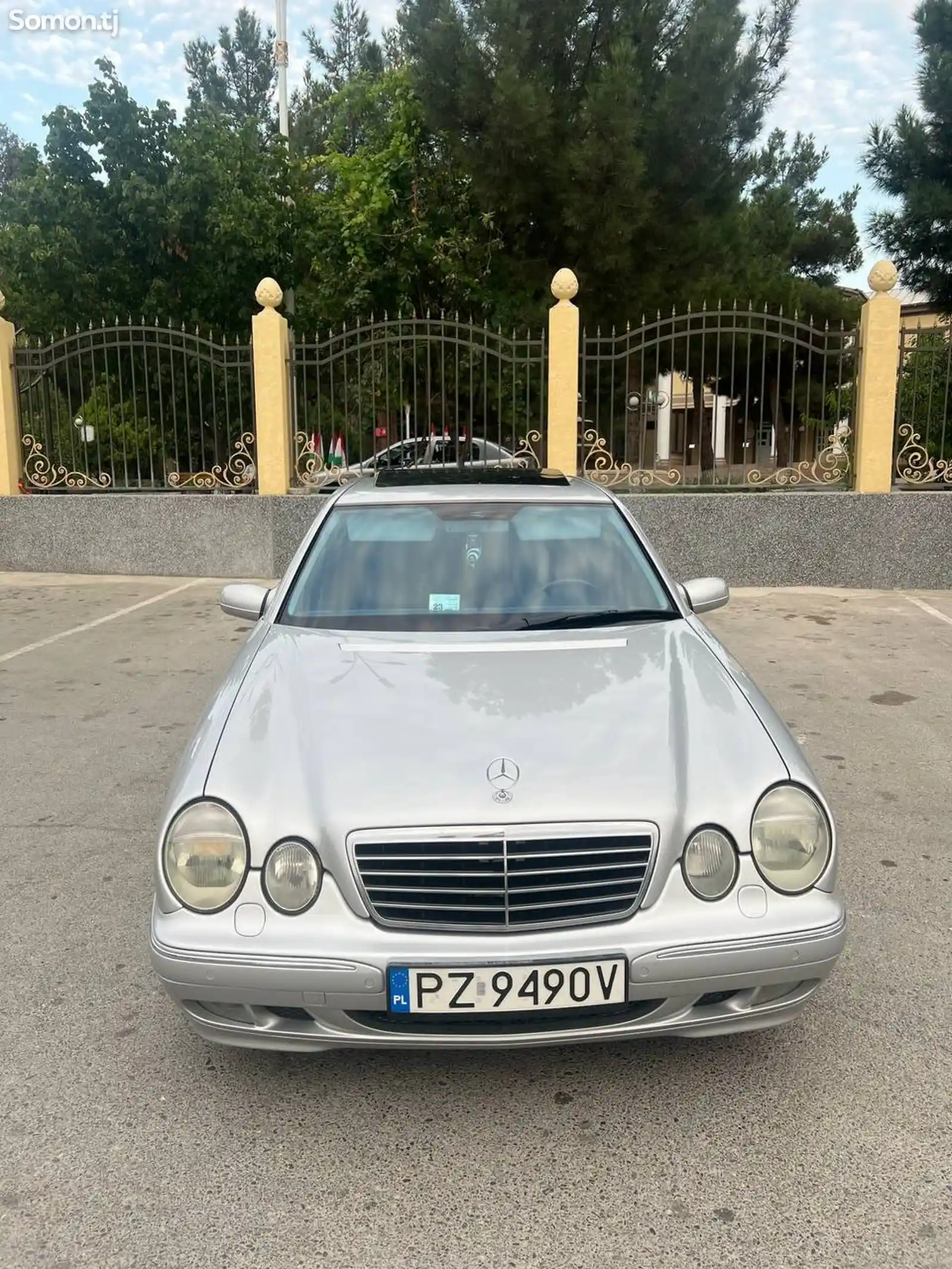 Mercedes-Benz E class, 2000-3