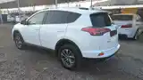 Toyota RAV 4, 2017-4