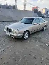 Mercedes-Benz E class, 1999-3