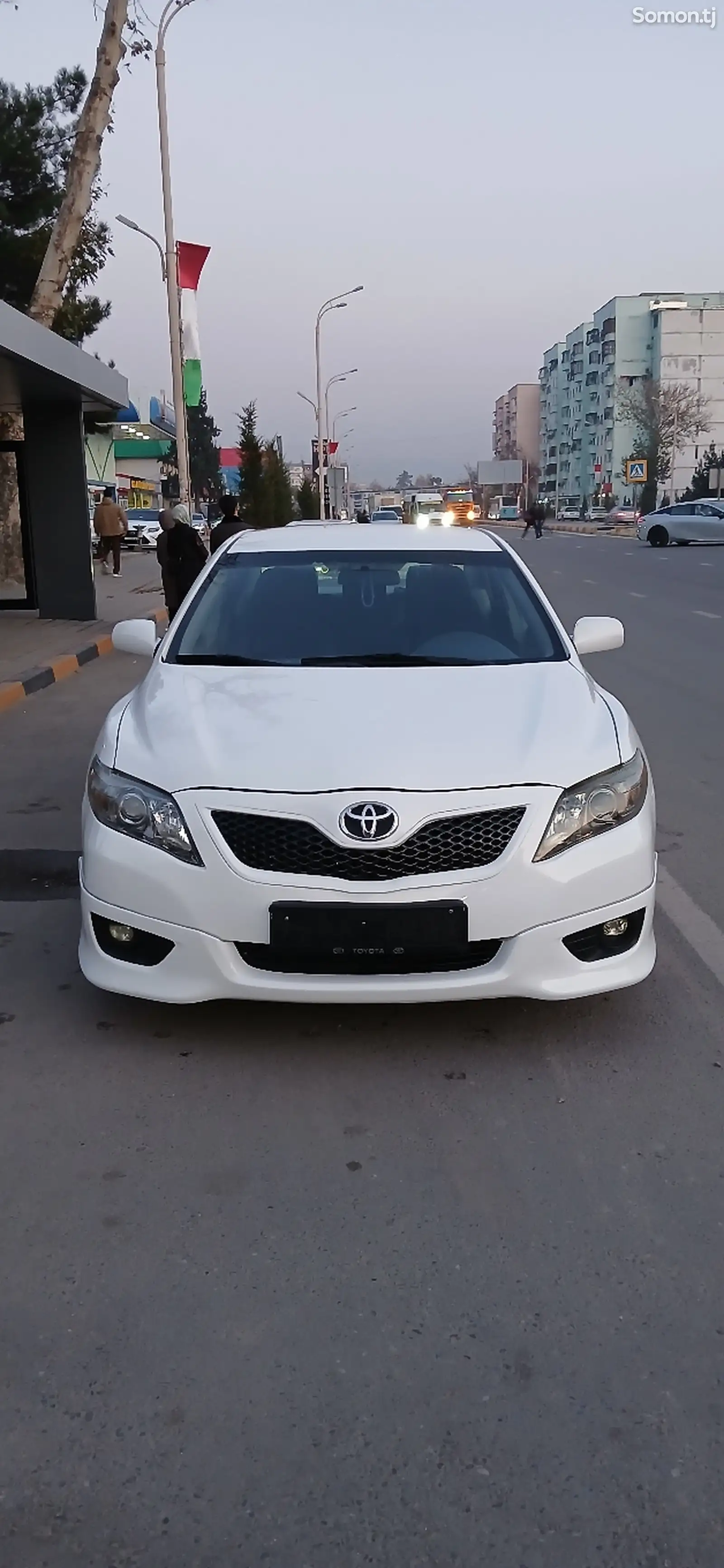 Toyota Camry, 2011-1