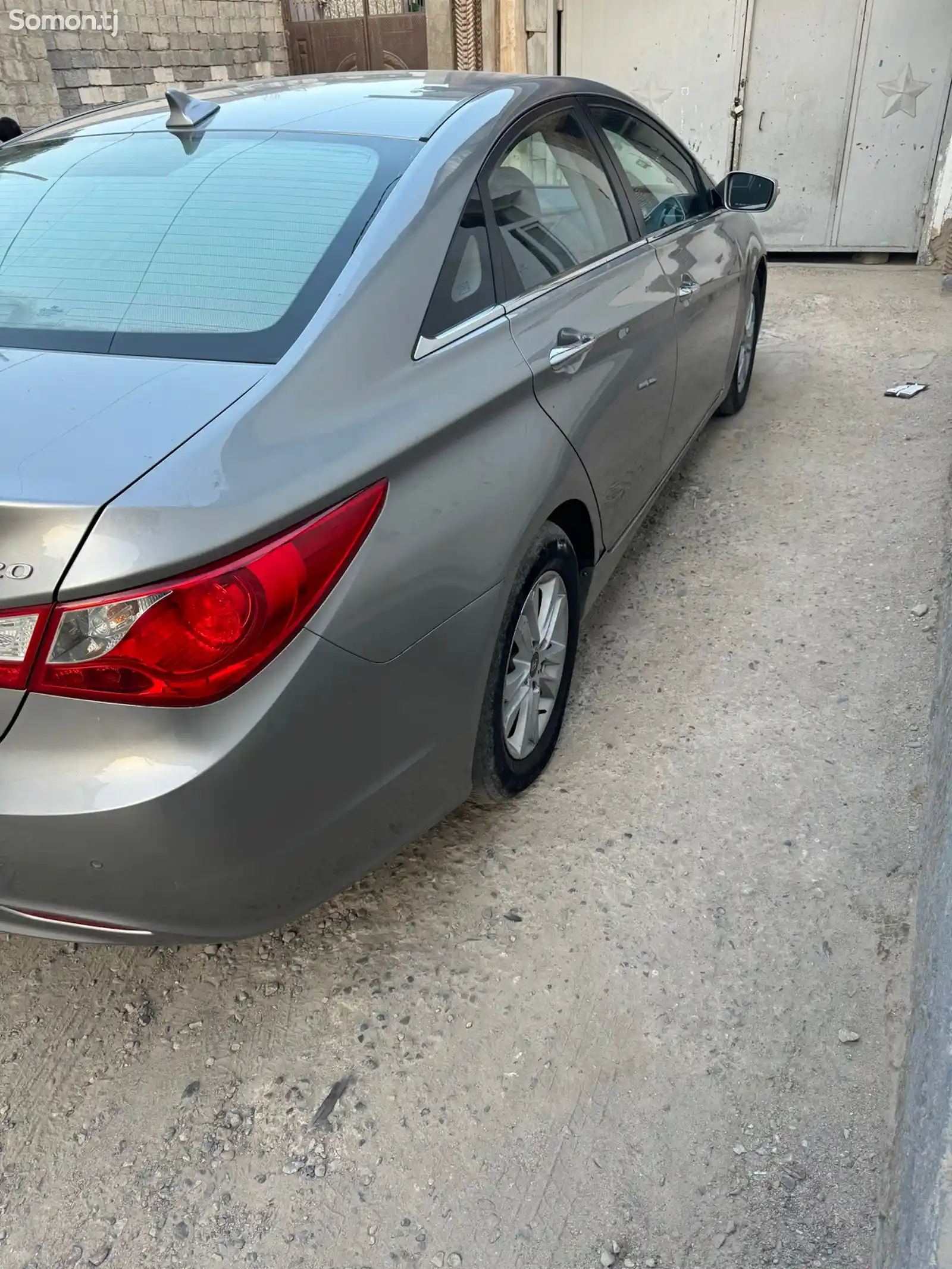 Hyundai Sonata, 2010-5