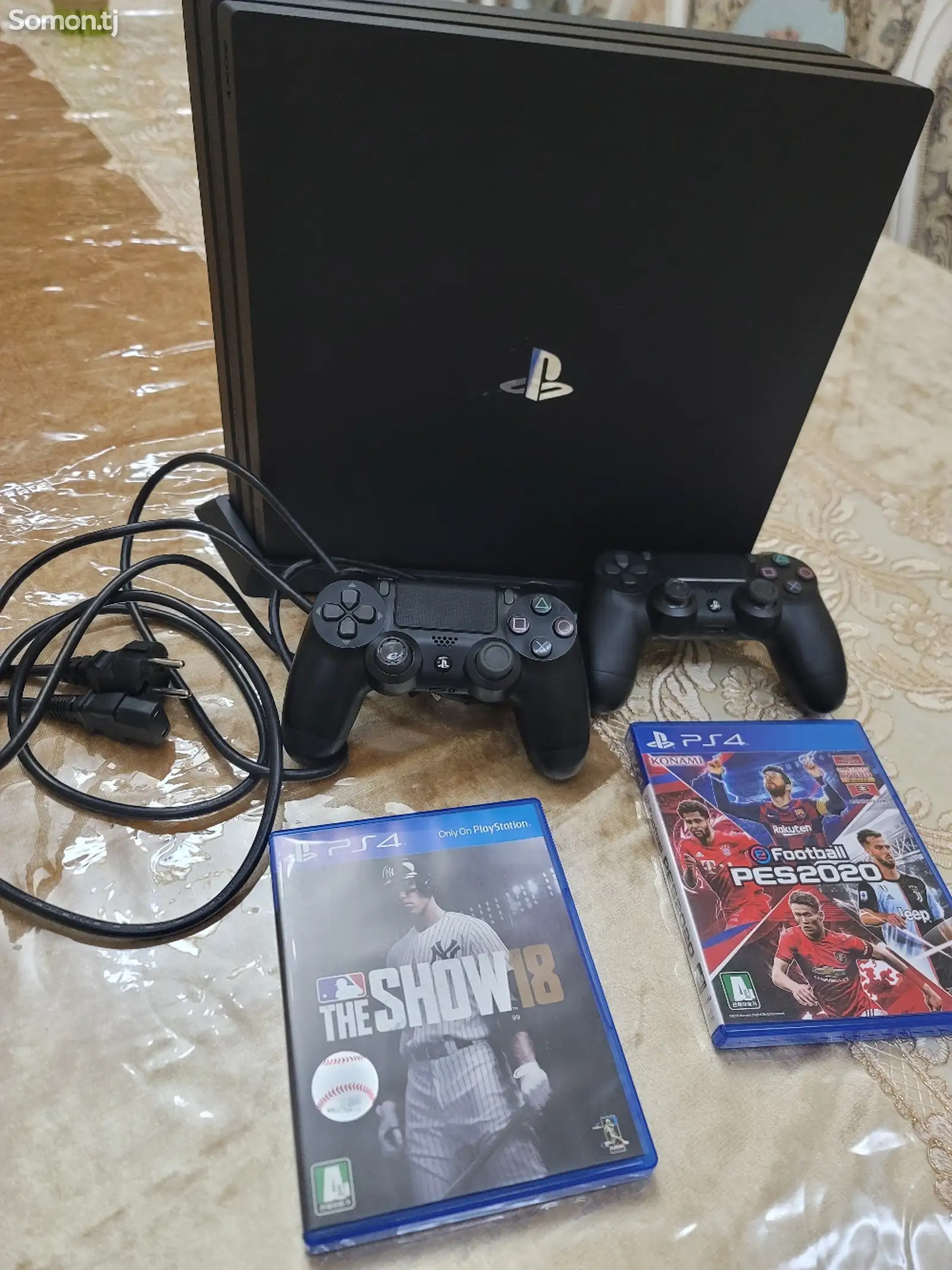 Игровая приставка Sony PlayStation 4 Pro 1 Tb-1