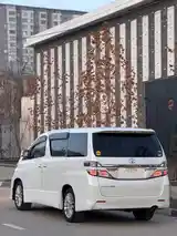 Toyota Vellfire, 2014-7