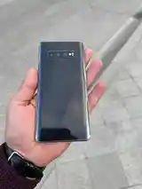 Samsung Galaxy S10 Plus-6