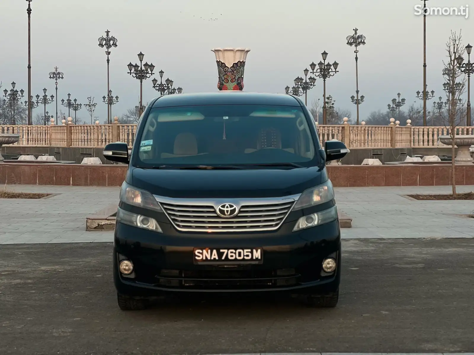 Toyota Vellfire, 2010-1