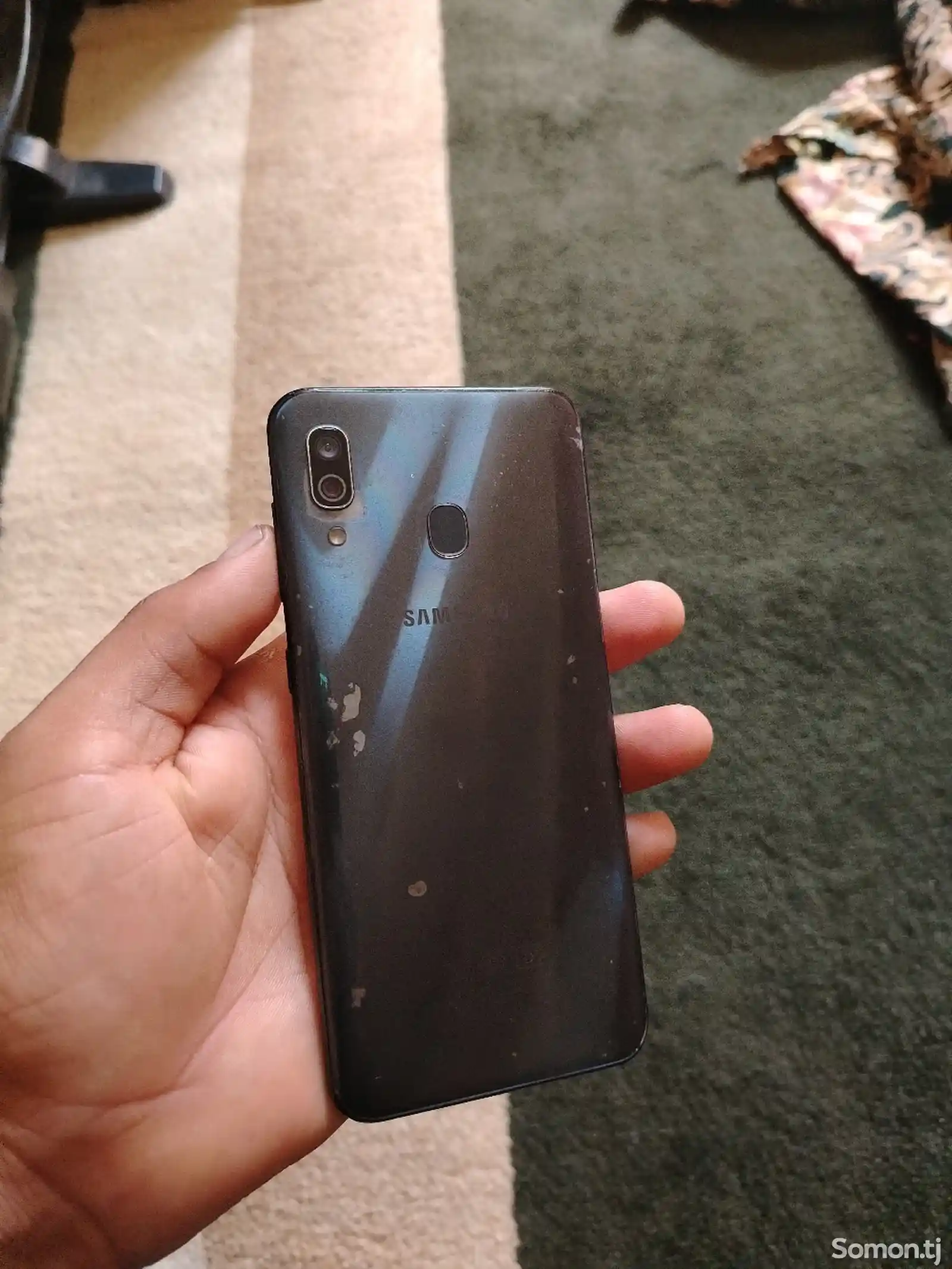 Samsung Galaxy A30-2