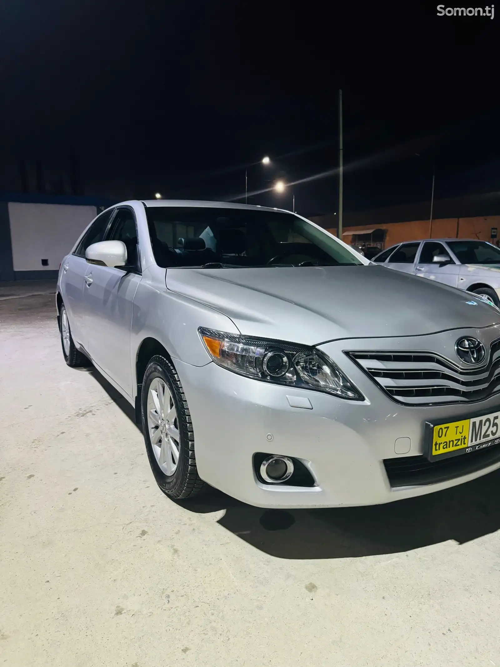 Toyota Camry, 2011-1