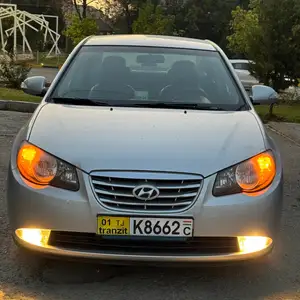 Hyundai Avante, 2010