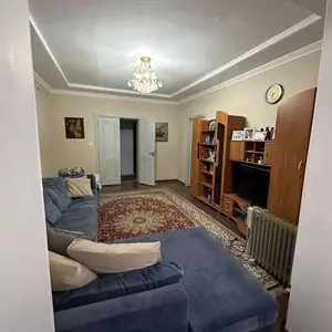 2-комн. квартира, 4 этаж, 60м², Овир, Гранд отель