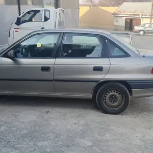 Opel Astra F, 1995