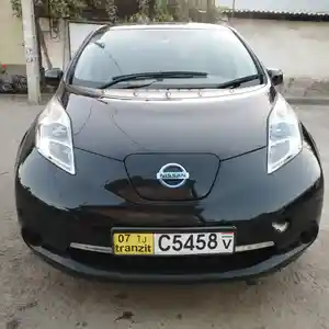 Nissan Leaf, 2011