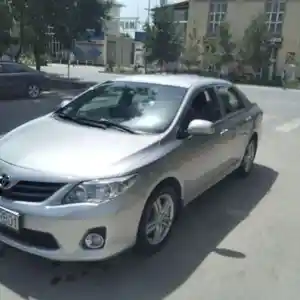 Toyota Corolla, 2010